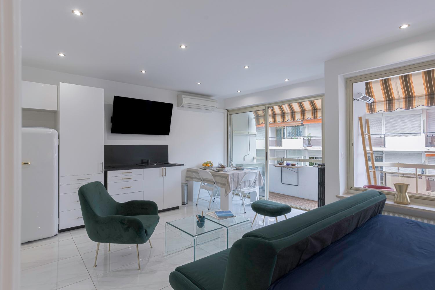 Luxury Maubourg - Vue Mer - Croisette 50M Plage - Clim - Terrasse Канни Екстер'єр фото
