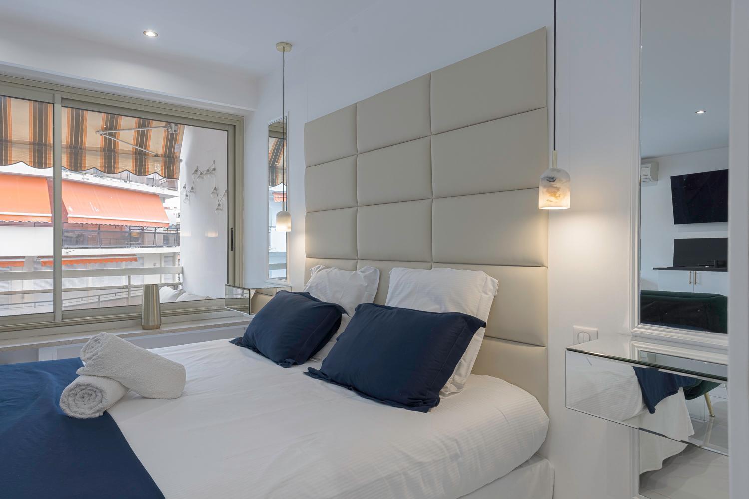 Luxury Maubourg - Vue Mer - Croisette 50M Plage - Clim - Terrasse Канни Екстер'єр фото